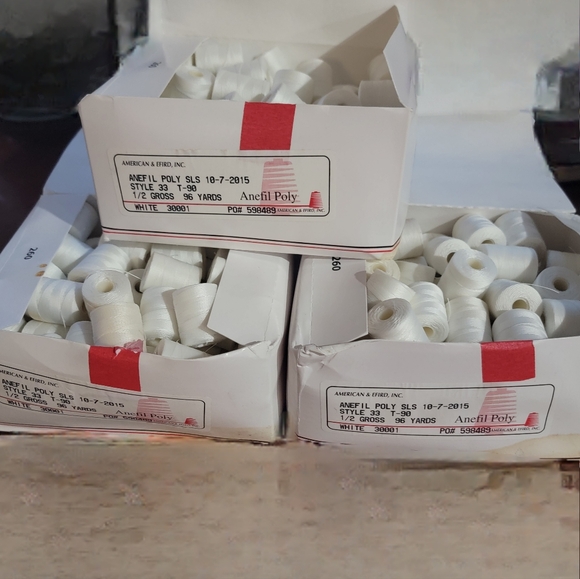 Anefil poly color white: $50x3 boxes - Picture 3 of 5